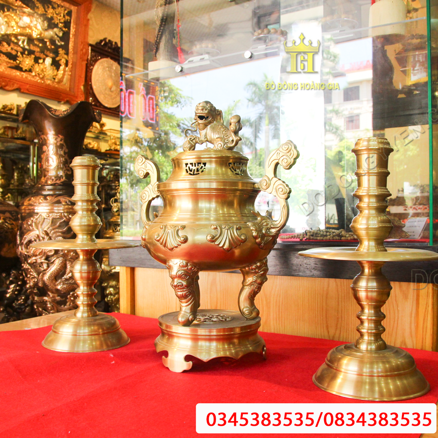 Bộ tam sự bằng đồng vàng nguyên chất 