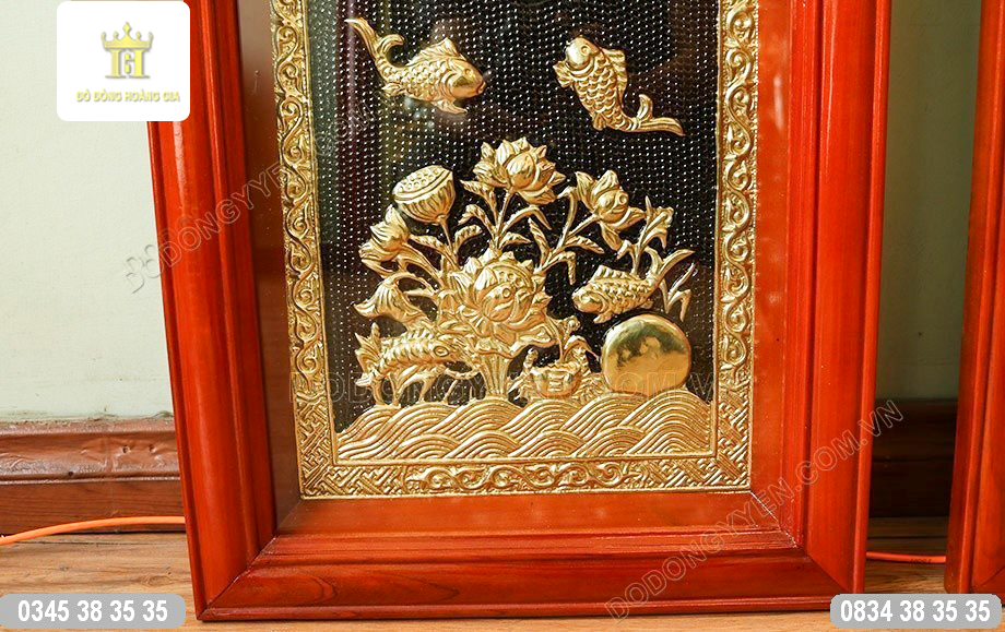 Tranh cá chép bằng đồng vàng