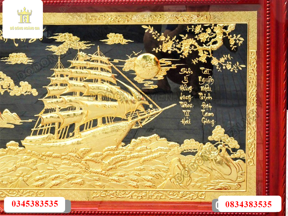 Tranh thuyền buồm dát vàng vô cùng tinh xảo