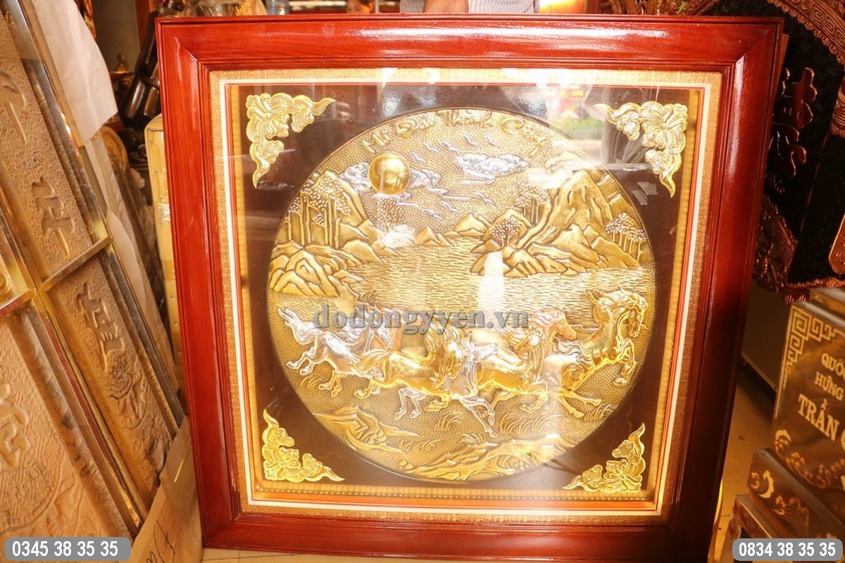 Từng đường nét được chạm thúc vô cùng tỉ mỉ