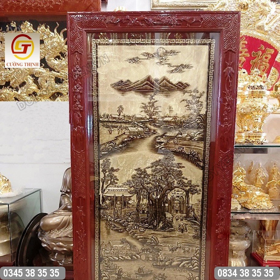 từng đường nét trên bức tranh đều được chạm thúc tỉ mỉ