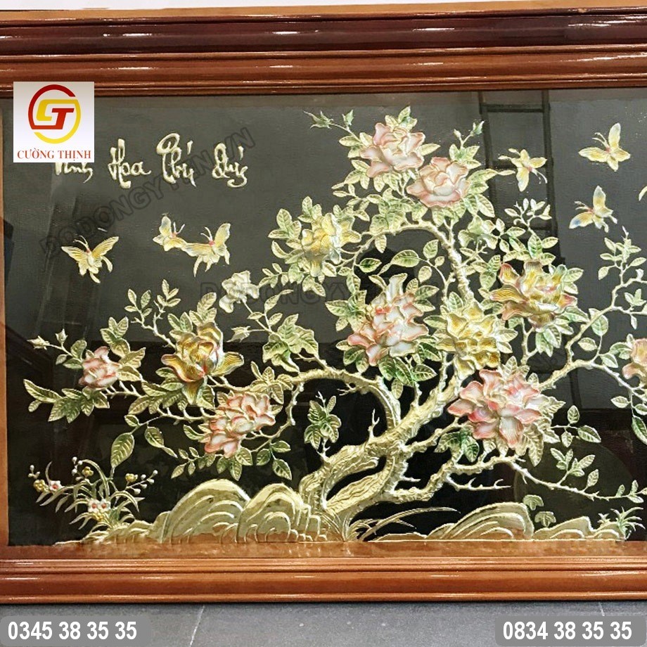 chạm thúc tỉ mỉ sắc nét