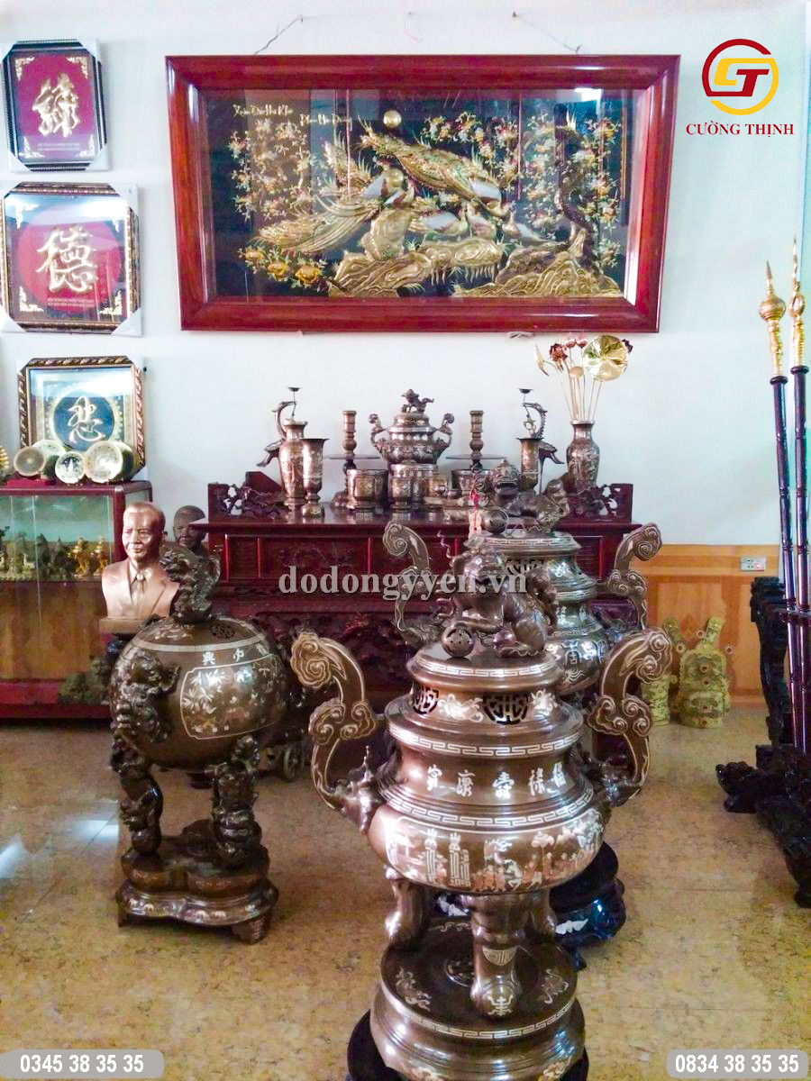 Đỉnh đồng khảm tam khí cỡ lớn trừng bày phòng khách