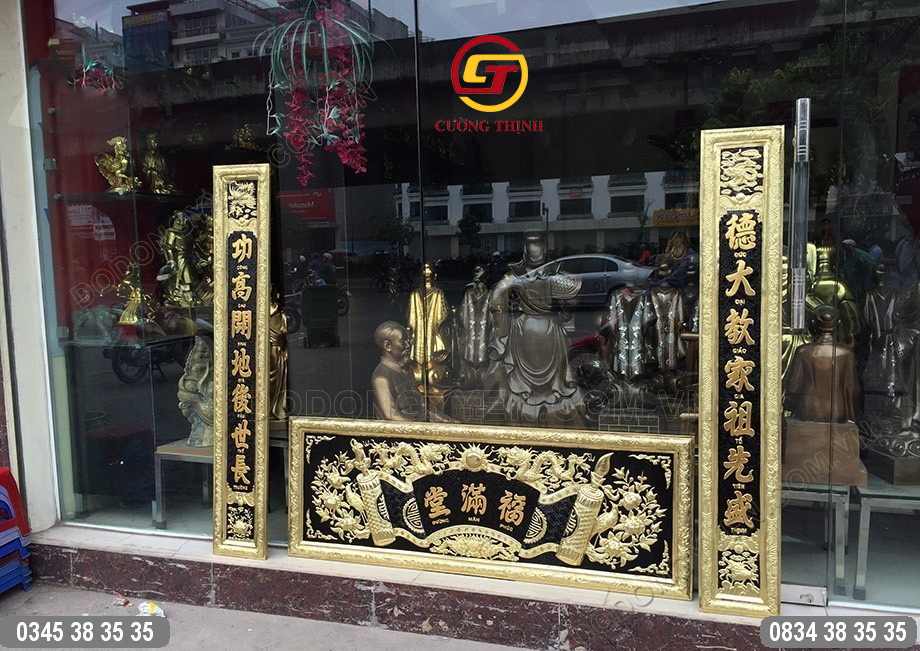 cuốn thư câu đối đồng vàng