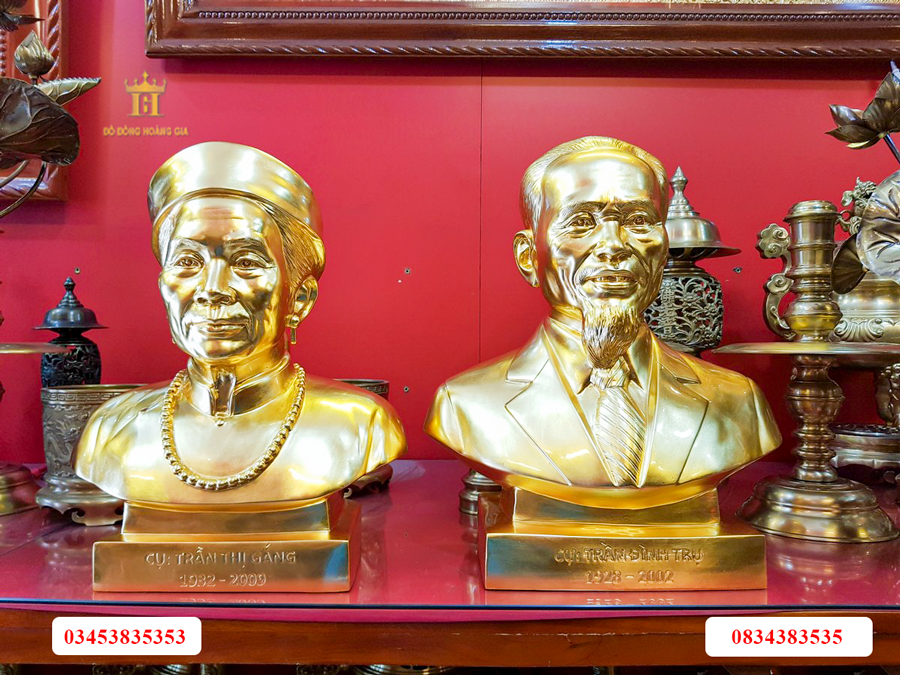 Tượng cụ ông cụ bà dát vàng